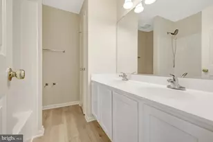 14507 Sully Lake Ct, Centreville, VA 20120 - Photo 31