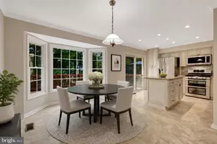 14507 Sully Lake Ct, Centreville, VA 20120 - Photo 7