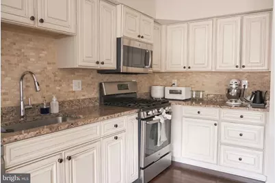 6316 John Charles Lndg, Centreville, VA 20121 - Photo 5