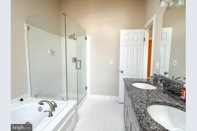 6316 John Charles Lndg, Centreville, VA 20121 - Photo 15