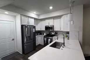 2324 Water Promenade Ave, Herndon, VA 20171 - Photo 5