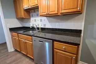 11641 Stoneview, Reston, VA 20191 - Photo 5