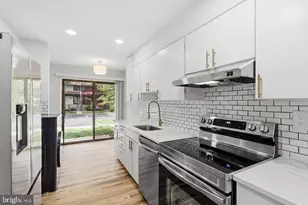 2292 White Cornus Ln, Reston, VA 20191 - Photo 1