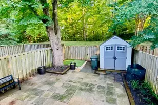 8416 Red Ash Ct, Springfield, VA 22153 - Photo 15