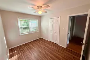 8416 Red Ash Ct, Springfield, VA 22153 - Photo 5