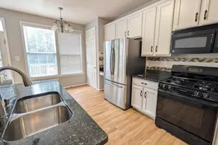 13996 Khalid Ln, Chantilly, VA 20151 - Photo 5