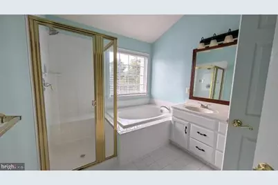 13996 Khalid Lane, Chantilly, VA 20151 - Photo 17