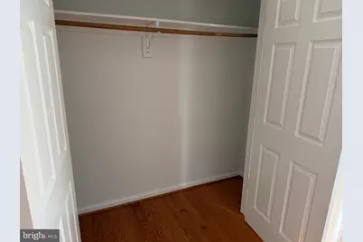 7606 Fallswood Way, Lorton, VA 22079 - Photo 17