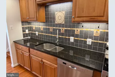 7606 Fallswood Way, Lorton, VA 22079 - Photo 13