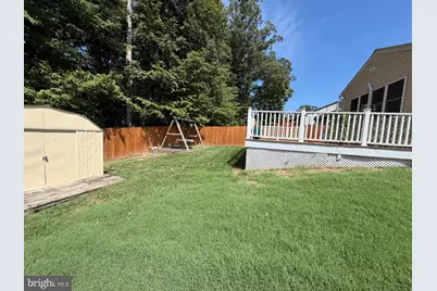 7606 Fallswood Way, Lorton, VA 22079 - Photo 29