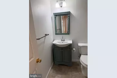 7606 Fallswood Way, Lorton, VA 22079 - Photo 19