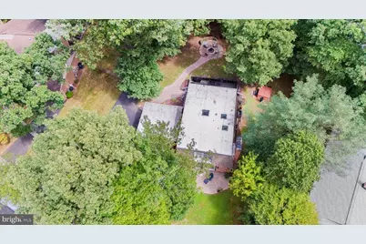 11202 Wedge Drive, Reston, VA 20190 - Photo 3