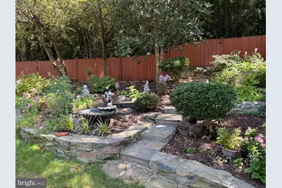 5911 Benfield Drive, Alexandria, VA 22310 - Photo 23