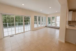 8094 Paper Birch Dr, Lorton, VA 22079 - Photo 7