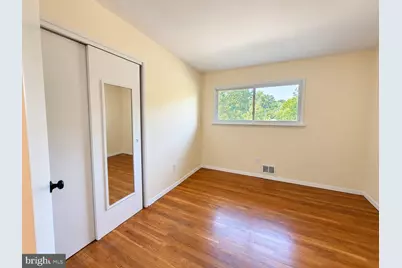 7818 Glenister Drive, Springfield, VA 22152 - Photo 13