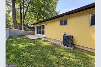 7818 Glenister Drive, Springfield, VA 22152 - Photo 33