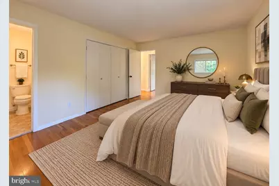 7818 Glenister Drive, Springfield, VA 22152 - Photo 21