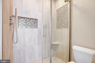 5117 Overlook Park, Annandale, VA 22003 - Photo 19