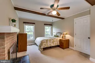 1816 Midlothian Ct, Vienna, VA 22182 - Photo 9