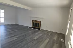 13824 Poplar Tree Rd, Chantilly, VA 20151 - Photo 3