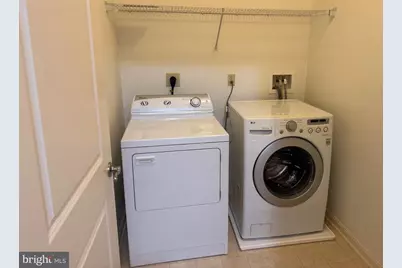 2655 Prosperity Avenue #319, Fairfax, VA 22031 - Photo 11