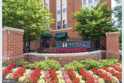 2655 Prosperity Avenue #319, Fairfax, VA 22031 - Photo 1