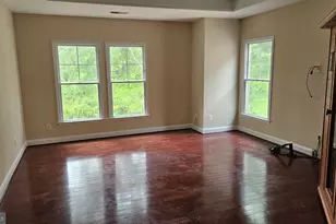 5688 Tower Hill Cir, Alexandria, VA 22315 - Photo 3