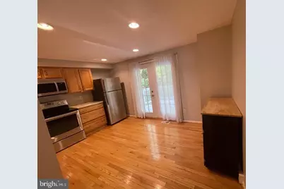 11906 Fieldthorn Court, Reston, VA 20194 - Photo 3
