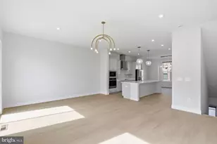 2389 Liberty Loop, Herndon, VA 20171 - Photo 17