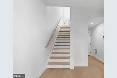 2389 Liberty Loop, Herndon, VA 20171 - Photo 9