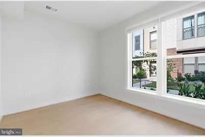 2389 Liberty Loop, Herndon, VA 20171 - Photo 11