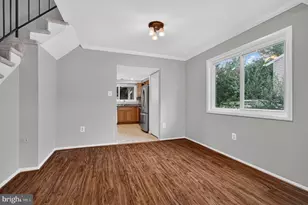 13300 Schwenger Pl, Herndon, VA 20170 - Photo 7