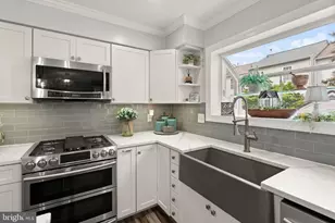6614 Sky Blue Ct, Alexandria, VA 22315 - Photo 25