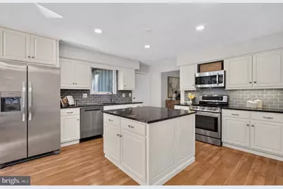 2526 Spanish Moss Court, Reston, VA 20191 - Photo 27