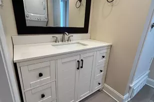 5802 Royal Ridge Dr, Springfield, VA 22152 - Photo 17