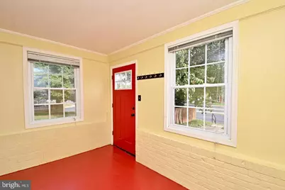 6102 N Kings Highway, Alexandria, VA 22303 - Photo 3