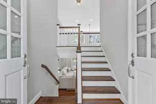 1048 Bellview Rd, McLean, VA 22102 - Photo 7