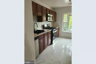 5569 Kendrick Lane, Burke, VA 22015 - Photo 7