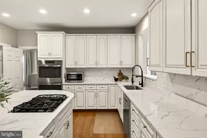 5841 Saddle Downs Place, Centreville, VA 20120 - Photo 5
