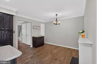 3957 Rosebay Ct, Fairfax, VA 22033 - Photo 11