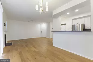 6825 Brindle Heath Way, Alexandria, VA 22315 - Photo 3