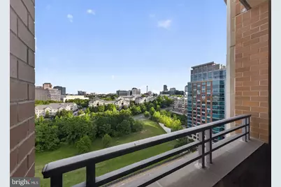 8220 Crestwood Heights Drive #1410, McLean, VA 22102 - Photo 3