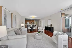 8220 Crestwood Heights Dr, McLean, VA 22102 - Photo 19
