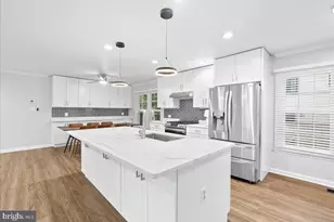 9303 Macswain Pl, Springfield, VA 22153 - Photo 7