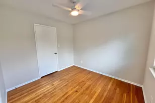 7700 Glenister Dr, Springfield, VA 22152 - Photo 13