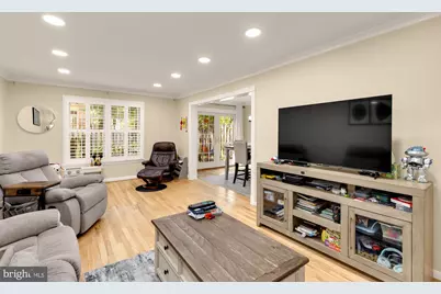 2040 Hopewood Drive, Falls Church, VA 22043 - Photo 15
