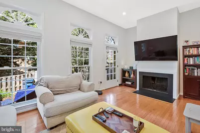 2434 Windbreak Drive, Alexandria, VA 22306 - Photo 3