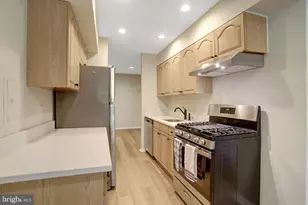 3310 Woodburn Village Dr, Annandale, VA 22003 - Photo 11