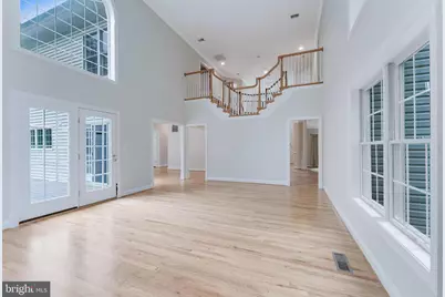 9395 Wolf Trap Creek Court, Great Falls, VA 22066 - Photo 21