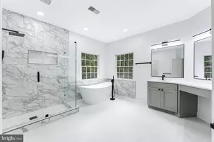 9395 Wolf Trap Creek Ct, Great Falls, VA 22066 - Photo 41